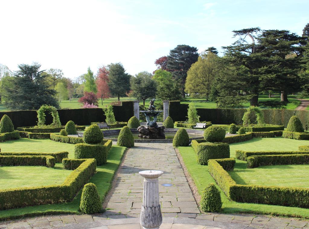 Luton Hoo Hotel, Golf And Spa Экстерьер фото The Italian Gardens