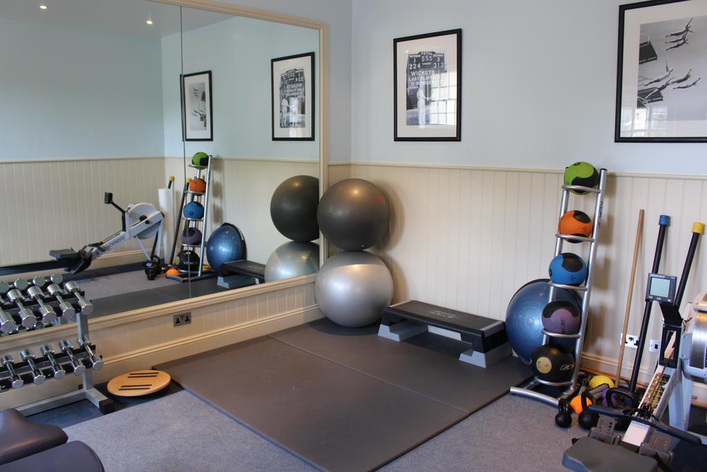 Luton Hoo Hotel, Golf And Spa Экстерьер фото A home gym