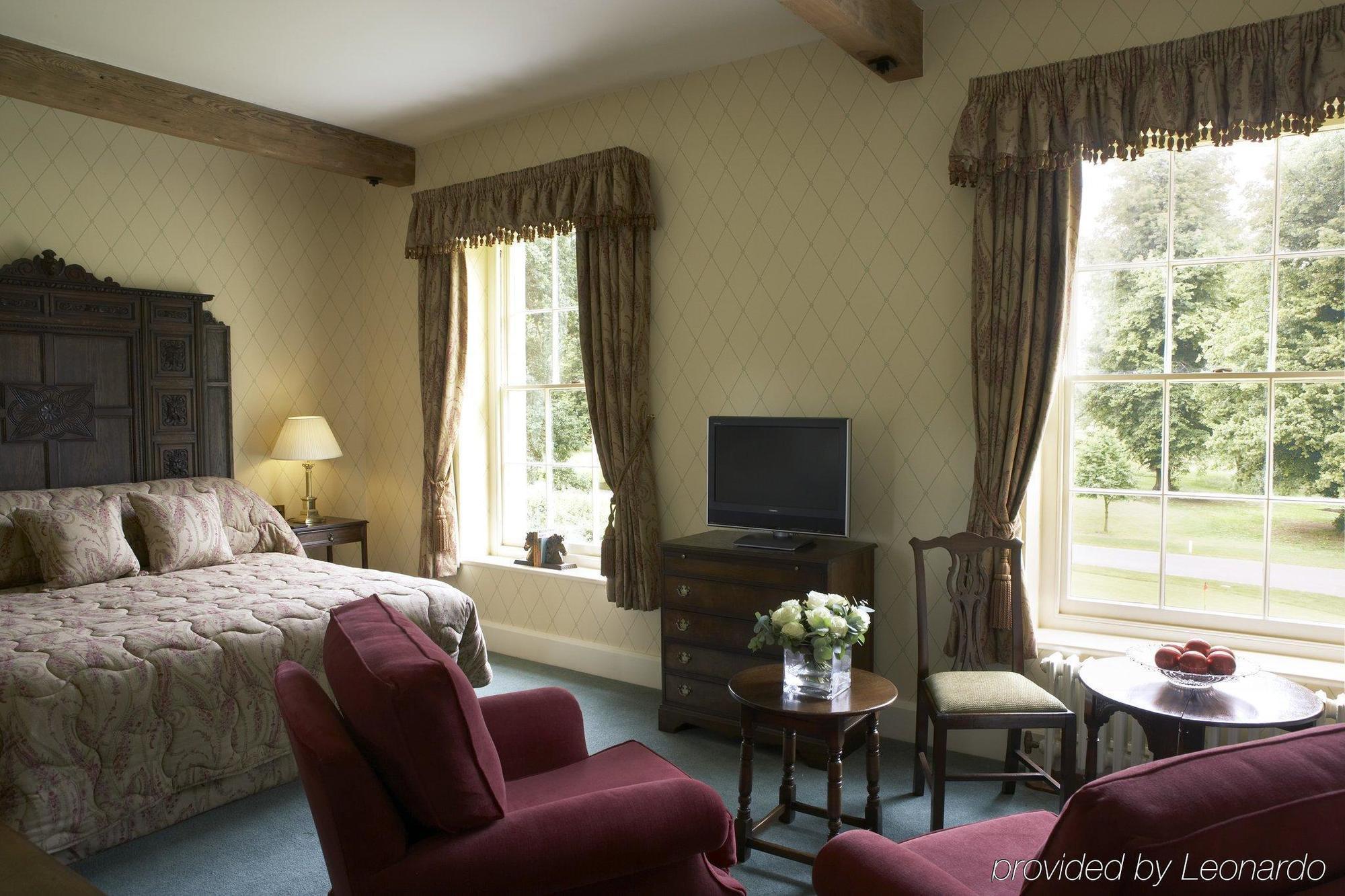 Luton Hoo Hotel, Golf And Spa Номер фото A room at the hotel