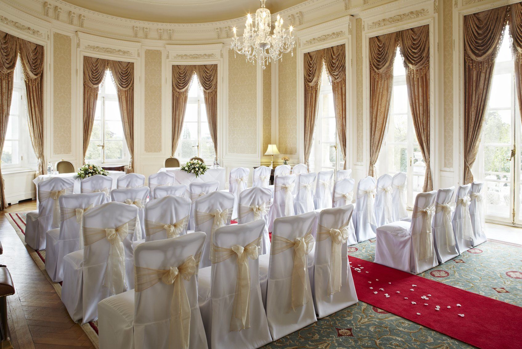 Luton Hoo Hotel, Golf And Spa Удобства фото The Long Room