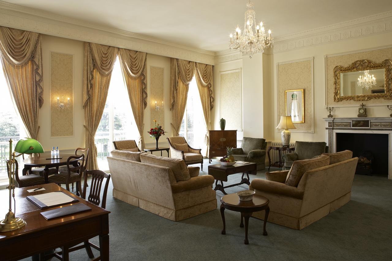 Luton Hoo Hotel, Golf And Spa Экстерьер фото The drawing room