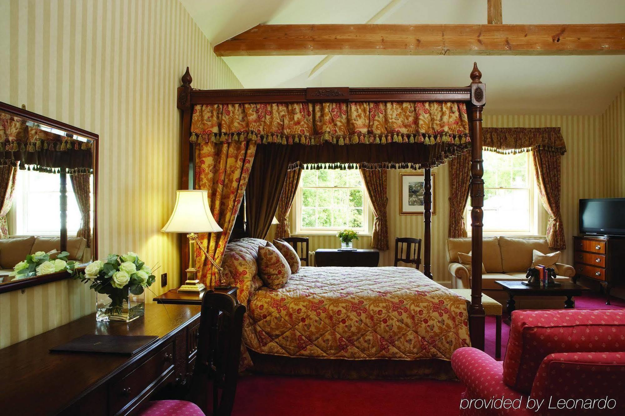 Luton Hoo Hotel, Golf And Spa Номер фото A bedroom at the hotel